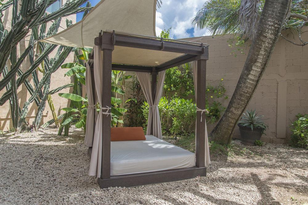 Hotel Barrio Latino Riviera Maya